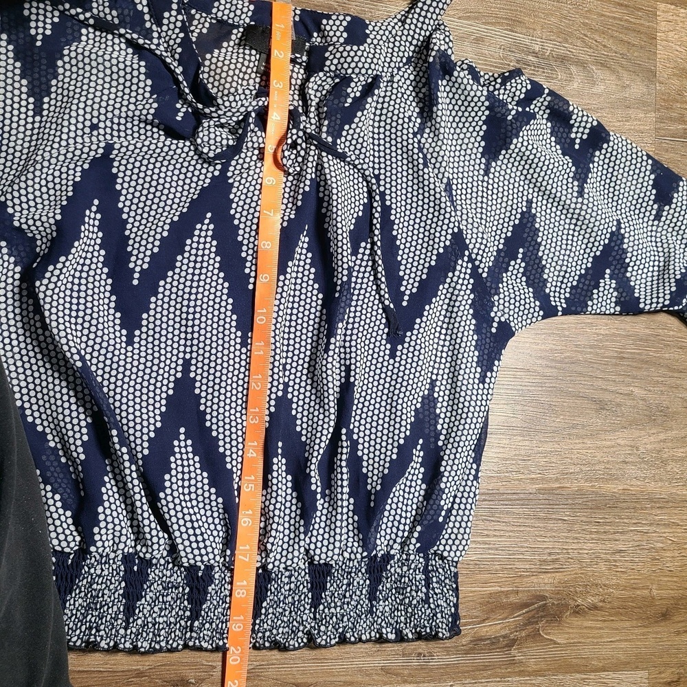 iZ Byer S Boho Smocked Blouse & Cami Set Navy‎ Chevron Dot Print Cold Shoulder - Picture 9 of 16